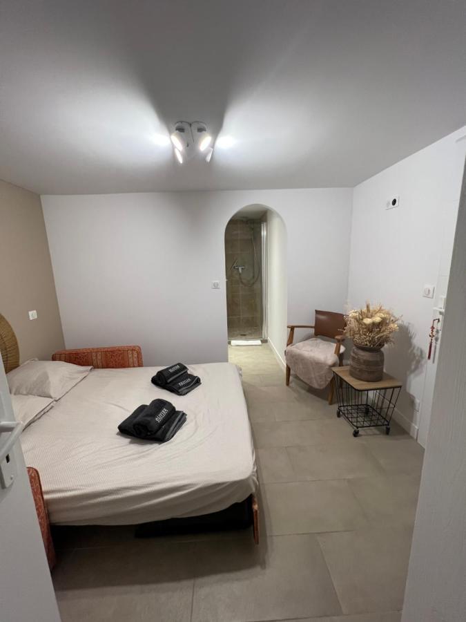 Le Cocon De Provence Apartment Файенс Екстериор снимка